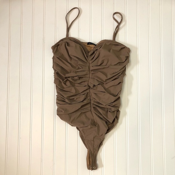 Goldsign Hutton Ruched Nude Strappy Bodysuit size Medium - Picture 5 of 15